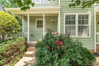 Building Photo - 128 Shady Spring Pl