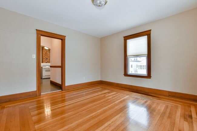Building Photo - 89 Orient Ave