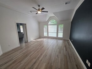 Building Photo - 138 Summer Storm Pl