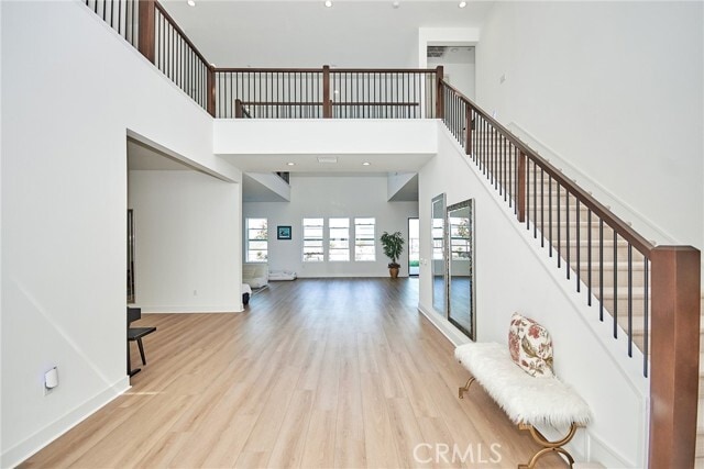 Building Photo - 27594 Juniper Ln