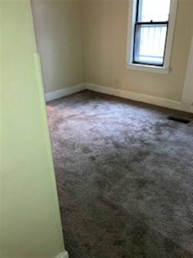 Foto del edificio - 2250 E 86th St