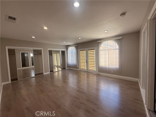 Building Photo - 6853 Matilija Ave
