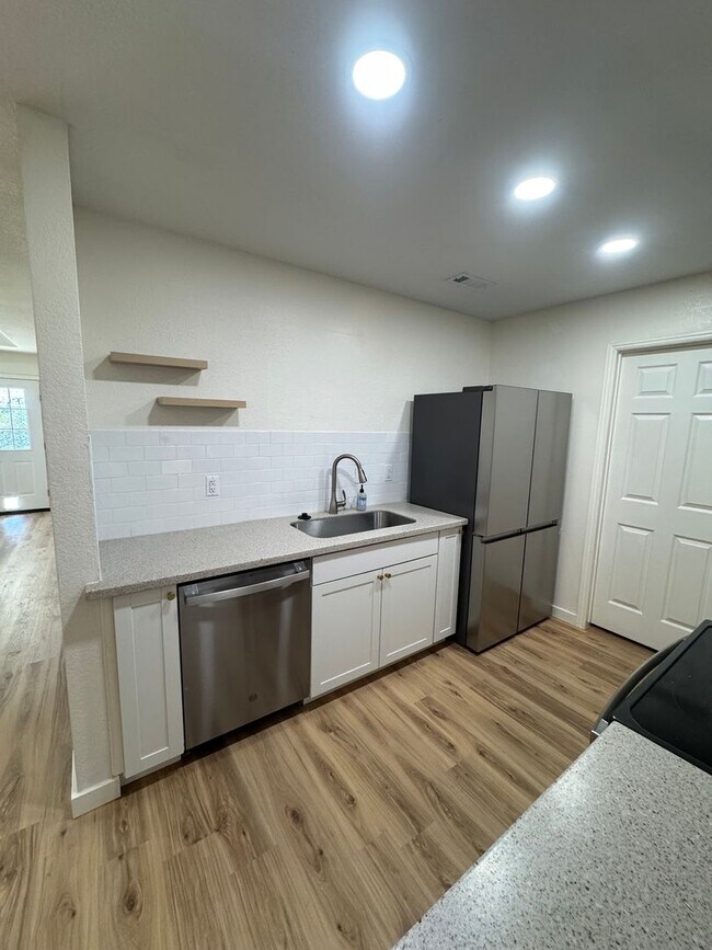 Foto del edificio - 1402 SE 22nd St