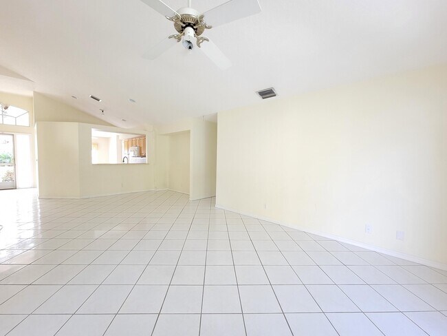 Building Photo - 3041 Casa Rio Ct