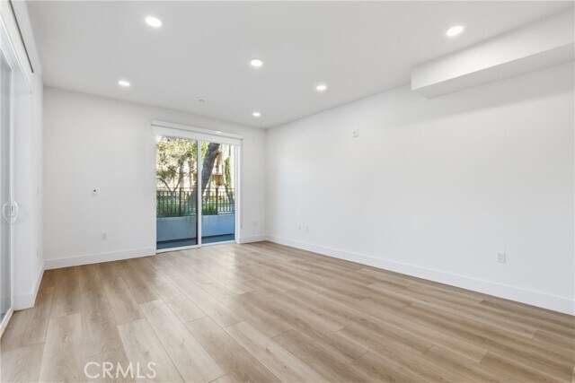 Foto del edificio - 12078 Guerin St