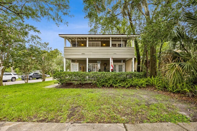 Foto del edificio - 3643 Herschel St