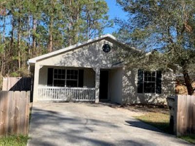 Al frente, más información a continuación... - 6222 W Lamar St