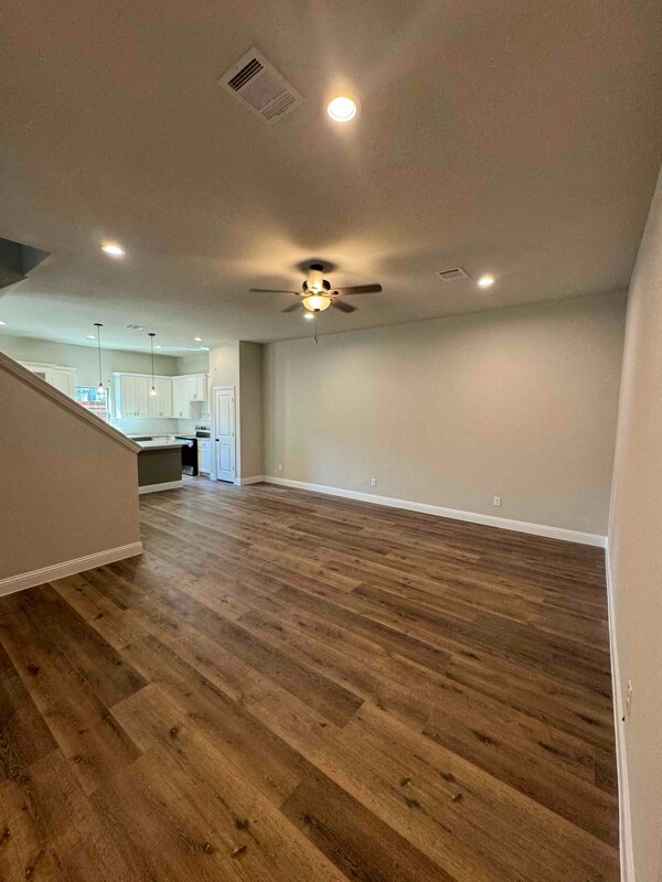 Foto del edificio - 721 N Jefferson St