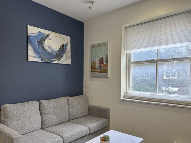 Building Photo - 1715 Latimer St