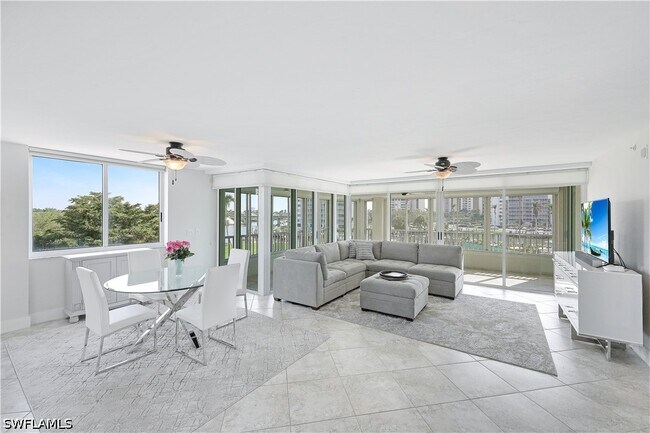 Foto del edificio - 25 Bluebill Ave