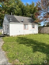 Building Photo - 2221 Salt St
