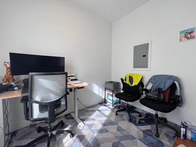 Building Photo - 26 Ellery St