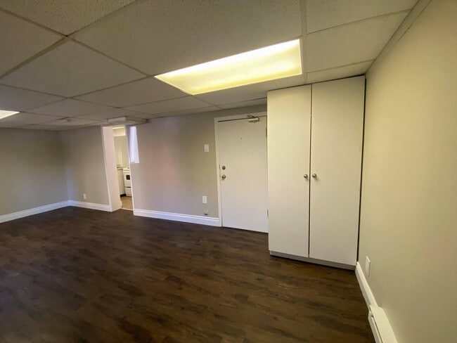 Photo de l'intérieur - 425 Elgin