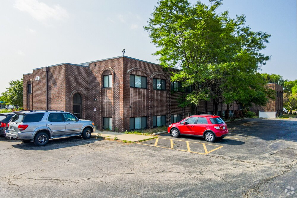 Foto del edificio - 460 Coventry Ln