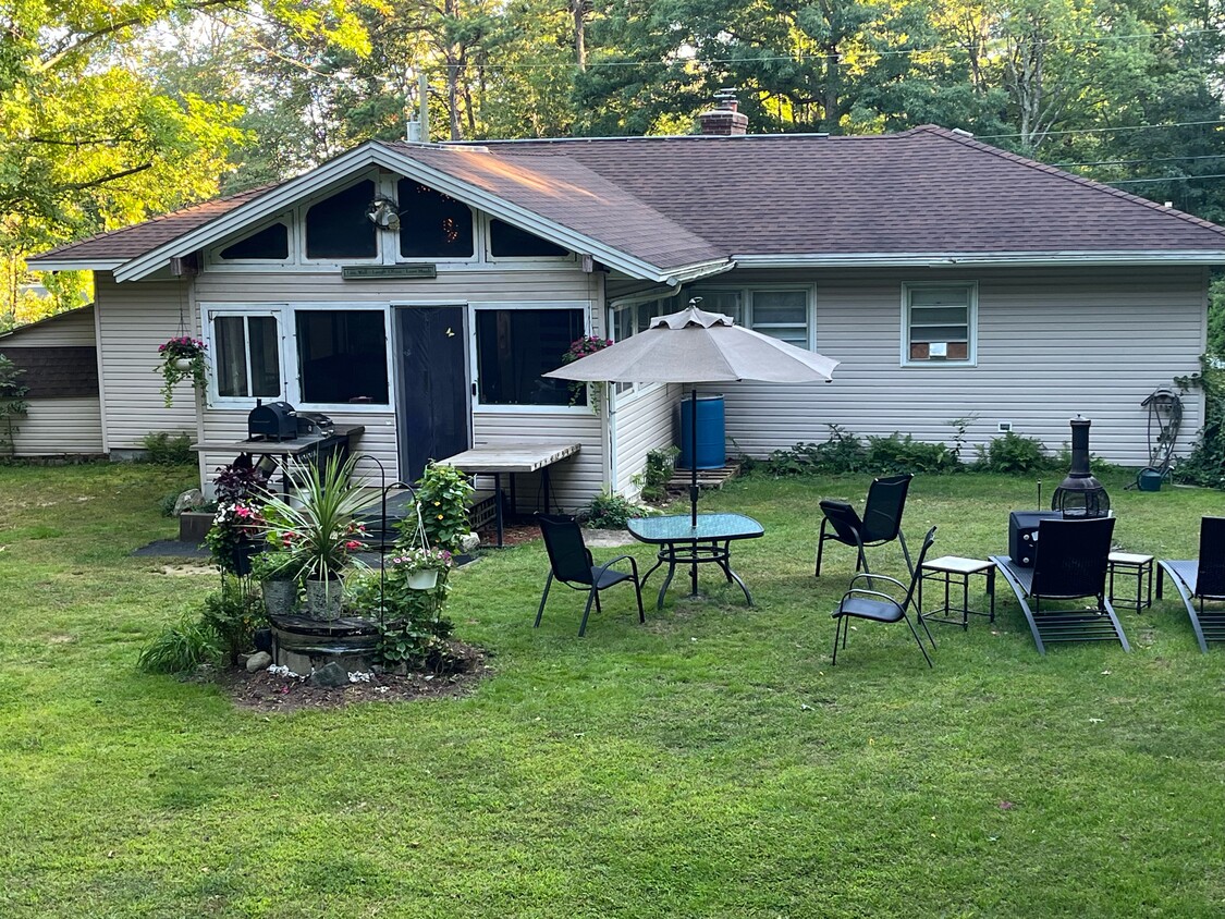 Primary Photo - 21 Prescott Heights Rd