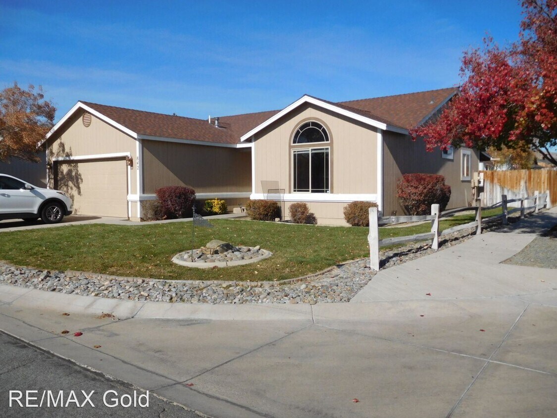 Foto principal - 3 br, 2 bath House - 842 Randell Drive