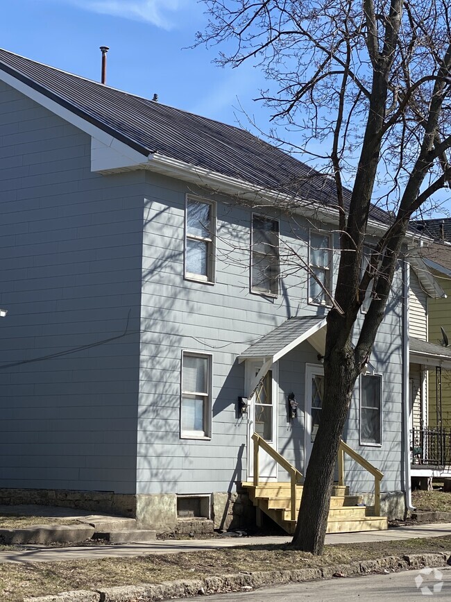 Building Photo - 2284 Jackson St