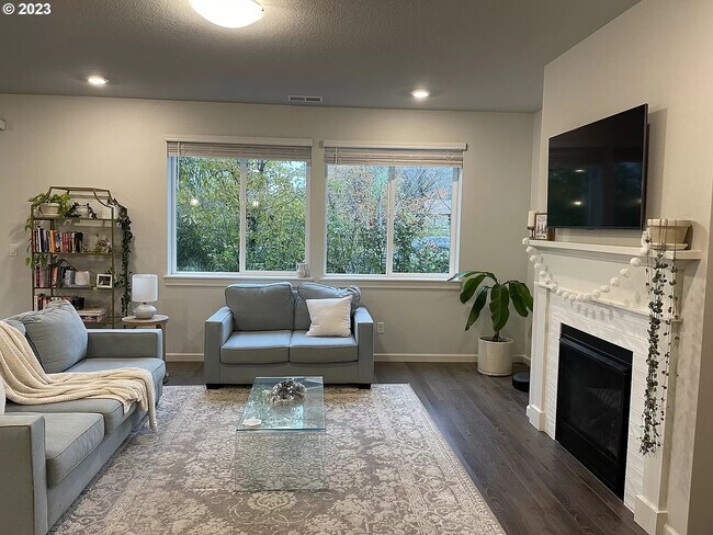 Foto del edificio - 2592 SE Kane Ave