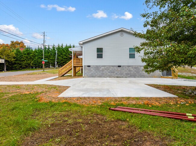 Foto del edificio - 6900 Seaver Dr NW