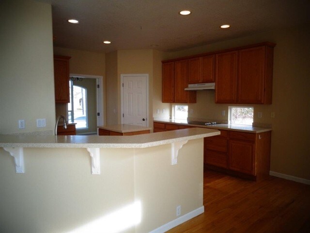 Building Photo - 1320 Peninsula Circle
