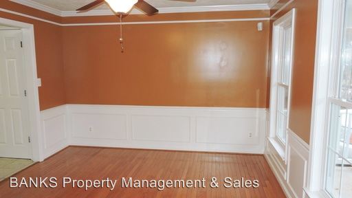 Building Photo - 4 br, 3.5 bath House - 11502 Duchess Dr