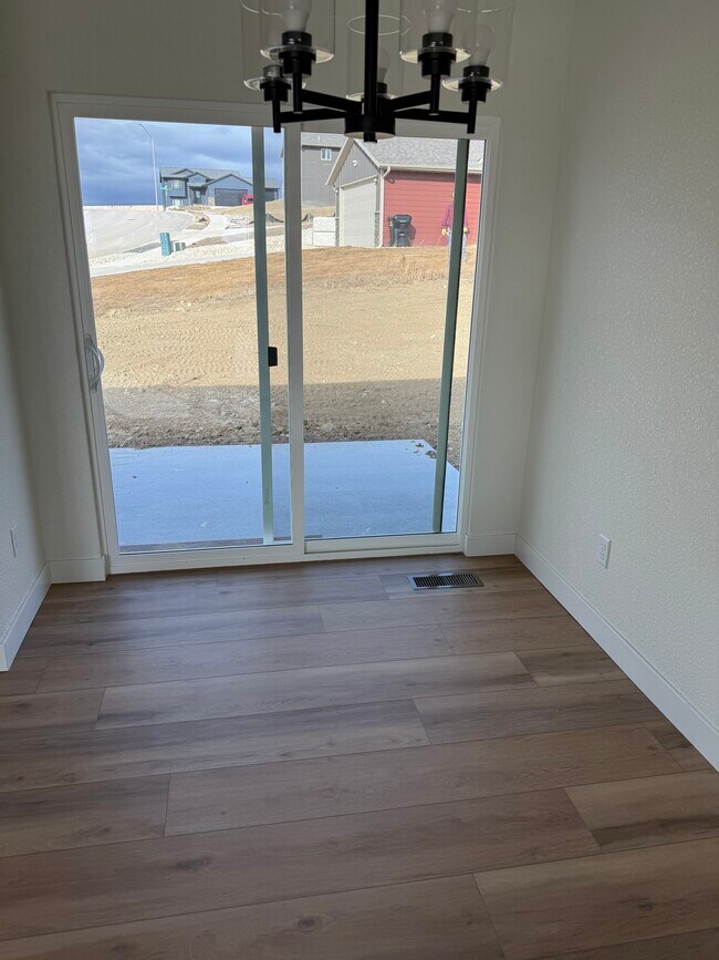 Foto del edificio - 5304 Silverton St