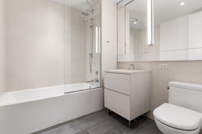 Foto del edificio - 1 bedroom in Brooklyn NY 11201