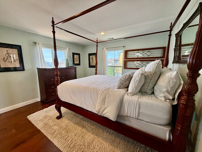 Foto del edificio - 26341 Via Corrizo