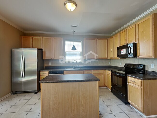 Building Photo - 409 Stobhill Ln