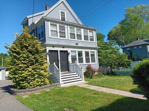 Building Photo - 61 Spruce St