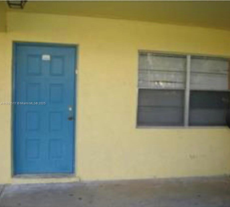 Foto del edificio - 4160 NW 21st St