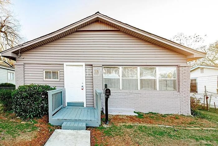 Foto principal - 2821 Snavely Ave SW