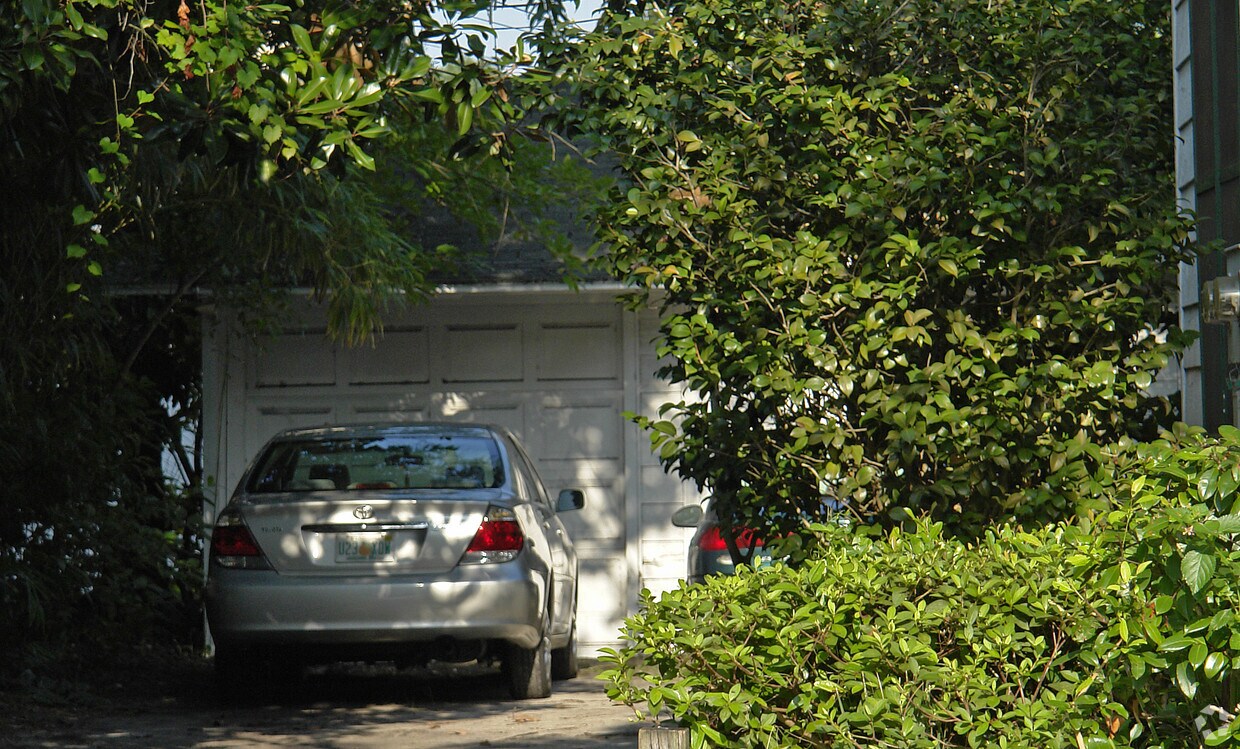Foto del edificio - 202 NW 12th Ter