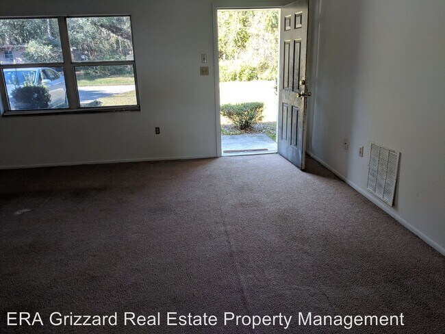 Building Photo - 2 br, 1 bath House - 306 Deborah Ave - 306