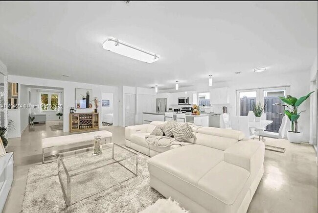 Foto del edificio - 3427 Frow Ave