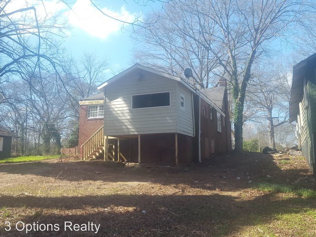 Foto del edificio - 3 br, 2 bath House - 880 Westmont Road