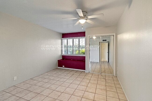 Foto del edificio - 4610 N 68th St