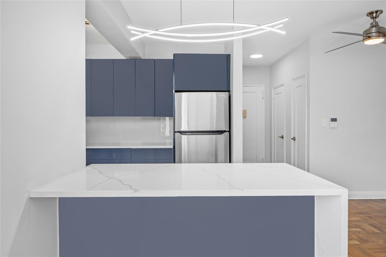 Foto principal - 210 Pelham Rd