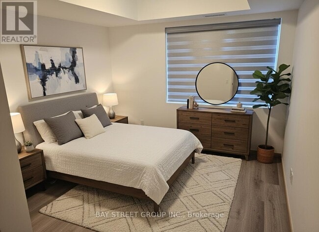 Building Photo - 3453 Victoria Park Ave