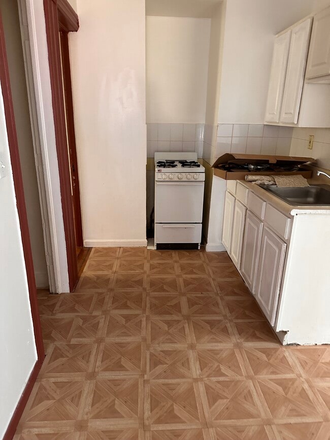 Building Photo - 1584 Van Vranken Ave