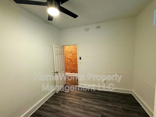 Foto del edificio - 1824 St Paul St