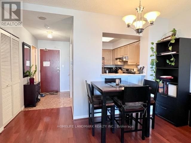 Building Photo - 35 Empress Ave