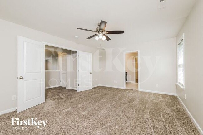 Building Photo - 451 Shady Grove Ct