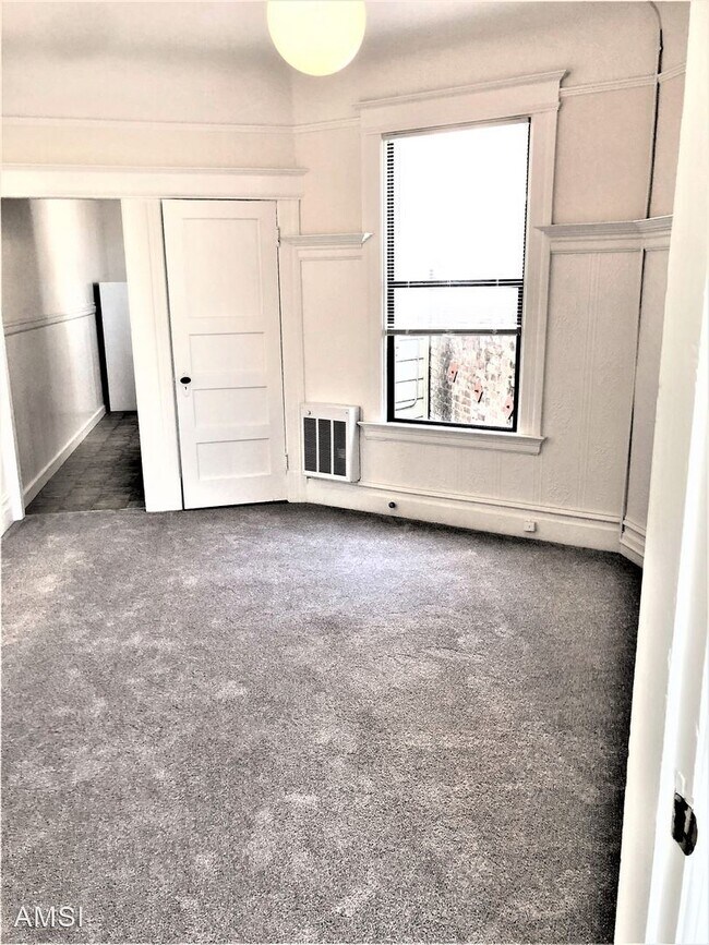 Building Photo - 1 br, 1.5 bath House - 1018 Minna Street