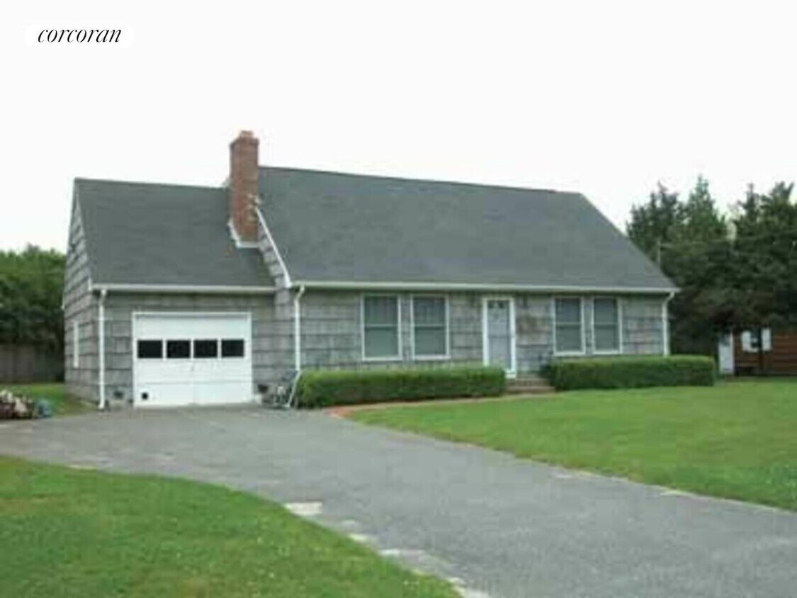 218 Corrigan St, Southampton, NY 11968 House for Rent in Southampton, NY