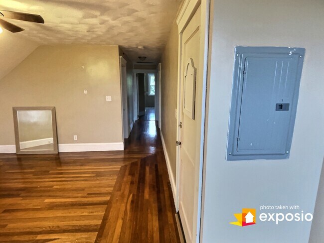 Fotografía del edificio - 105 Wheeler Ave