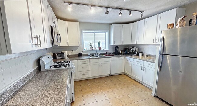 Photo - 99 Marion St Townhome