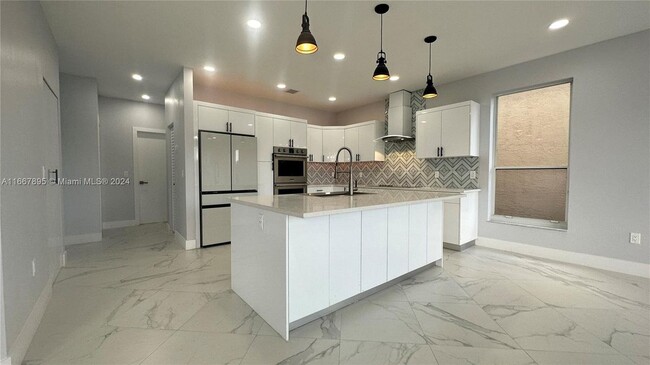 Foto del edificio - 17381 SW 33rd St