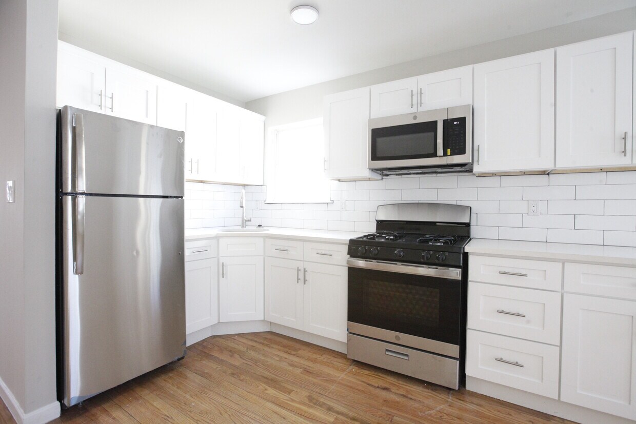 Foto principal - 529 S 11th Ave