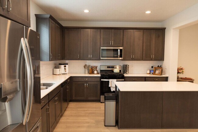 Foto del edificio - 638 Autumn Ash Cir